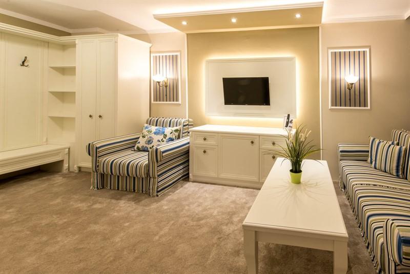 Park Hotel Raya Garden - Free Parking Veliko Tarnovo Exterior foto